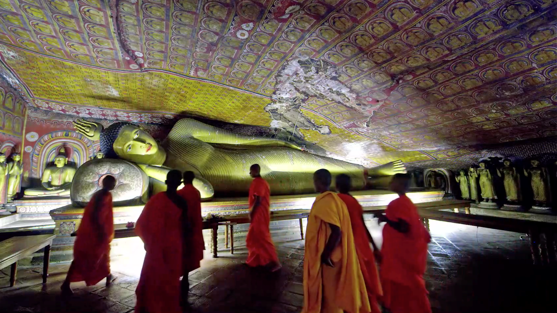 Rangiri Dambulla Cave Temple